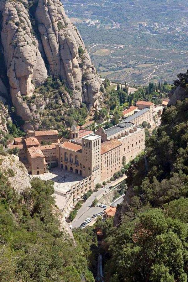 Xalet De La Muntanya El Brucmontserrat Exteriör bild